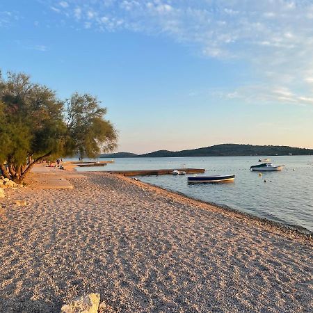 Apartament Sea Dalmatia Srima Ngoại thất bức ảnh