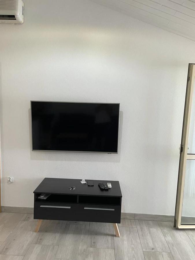 Apartament Sea Dalmatia Srima Ngoại thất bức ảnh