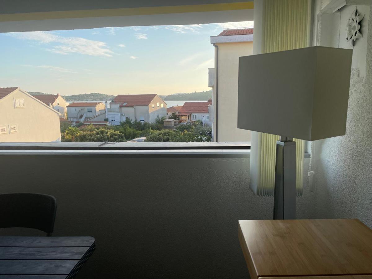 Apartament Sea Dalmatia Srima Ngoại thất bức ảnh