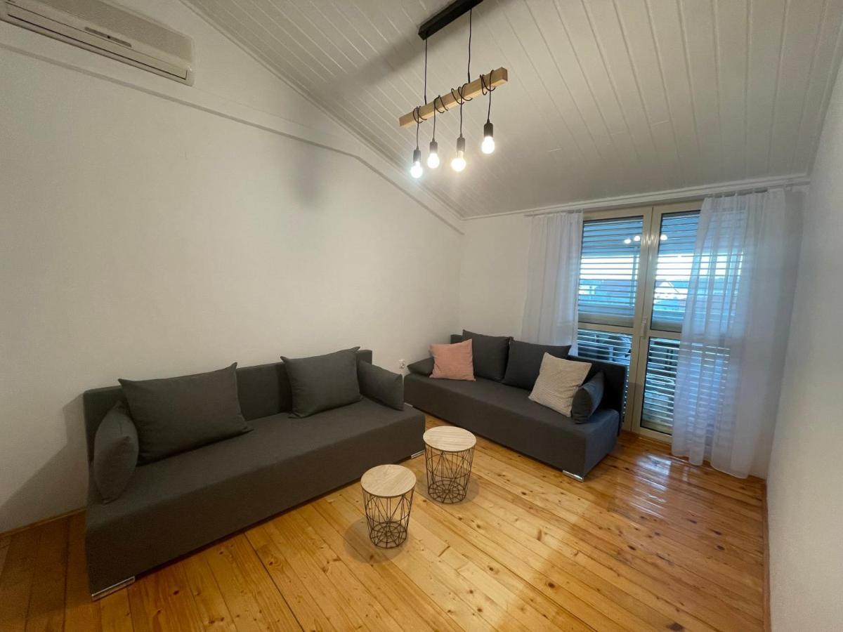 Apartament Sea Dalmatia Srima Ngoại thất bức ảnh